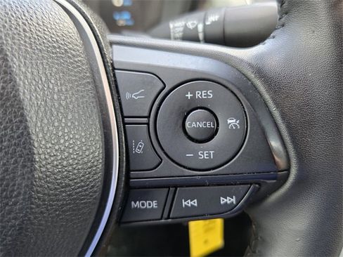 Used 2022 Toyota Corolla SE image 23