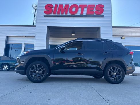 Used 2024 Toyota RAV4 Adventure AWD/4WD image 9