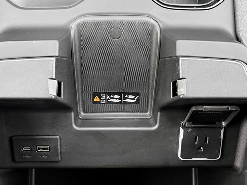 Used 2024 GMC Sierra 1500 AT4 image 26