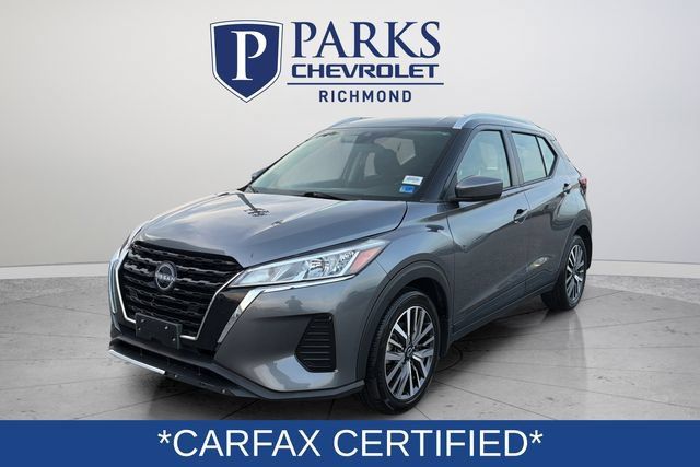 Used 2024 Nissan Kicks SV FWD image 3