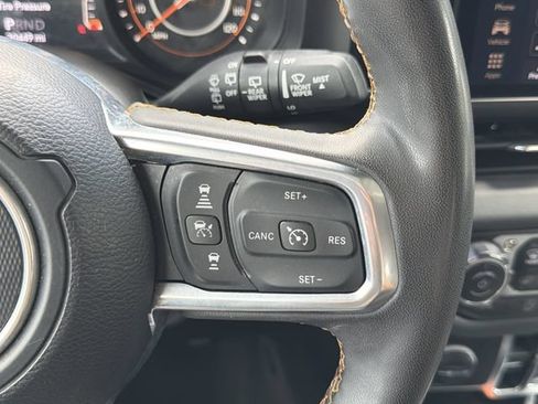 Used 2024 Jeep Wrangler Unlimited Sahara AWD/4WD image 21