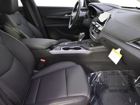 New 2025 Cadillac CT4 Premium Luxury image 16