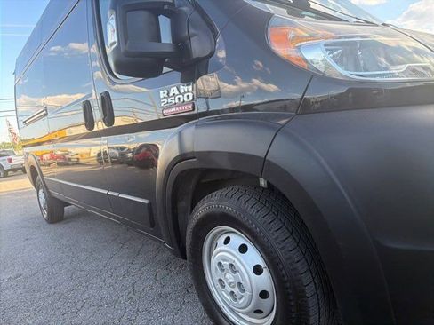 Used 2019 RAM ProMaster 2500 FWD image 12