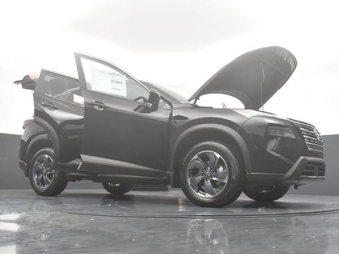 New 2026 Nissan Rogue SV image 36