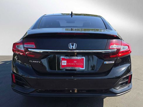 Used 2019 Honda Clarity Plug-In Hybrid image 4