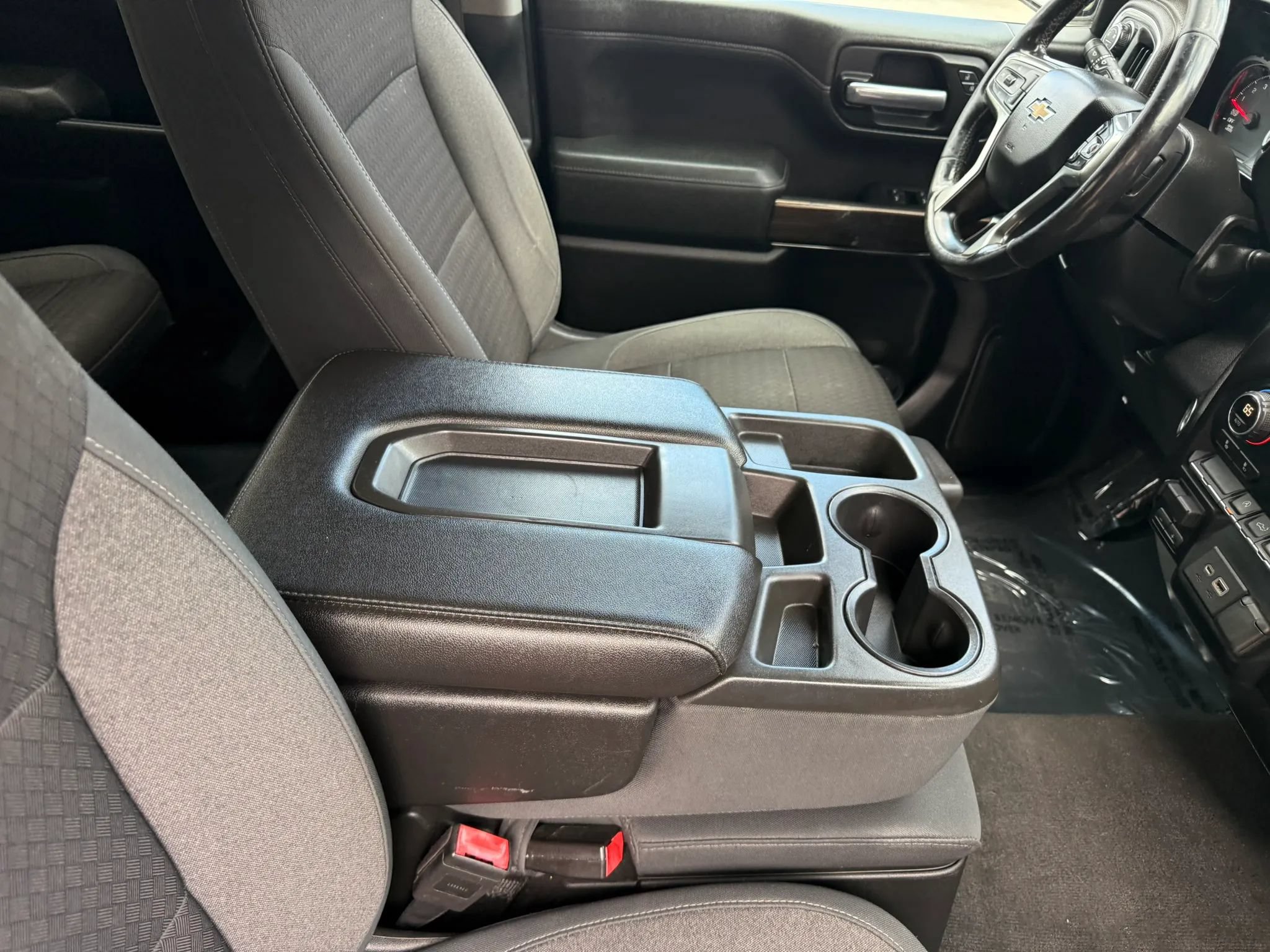 Used 2019 Chevrolet Silverado 1500 LT w/ All-Star Edition RWD image 18