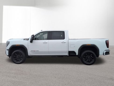 New 2026 GMC Sierra 2500 AT4 w/ AT4 Premium Plus Package AWD/4WD image 8