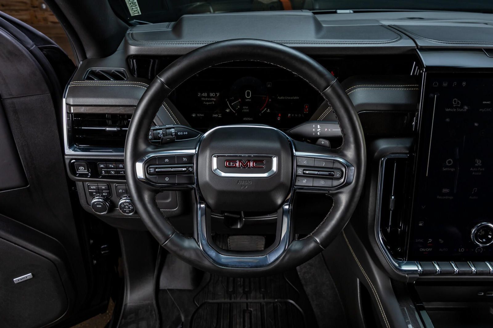 Used 2025 GMC Yukon XL Elevation AWD/4WD image 19