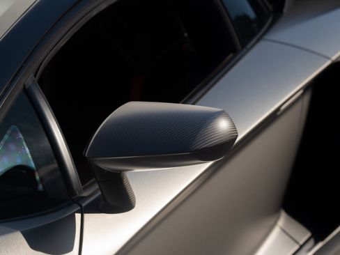 Used 2019 Lamborghini Aventador SVJ image 27