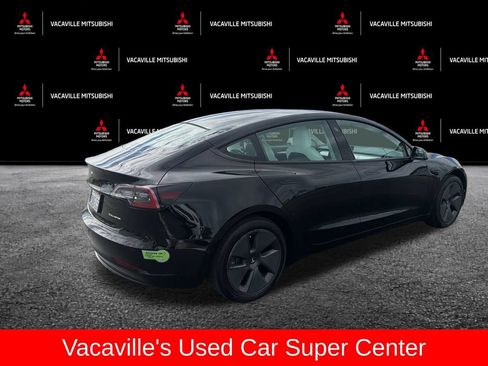 Used 2022 Tesla Model 3 Long Range AWD/4WD image 5
