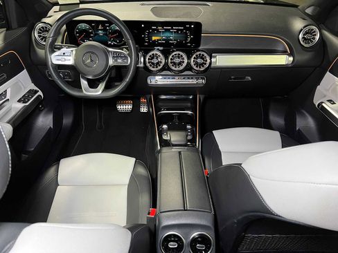 Certified 2023 Mercedes-Benz GLB 250 4MATIC image 39