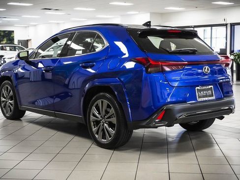 Used 2025 Lexus UX 300h AWD image 8