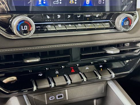 New 2026 Chevrolet Colorado LT w/ LT Convenience Package RWD image 10