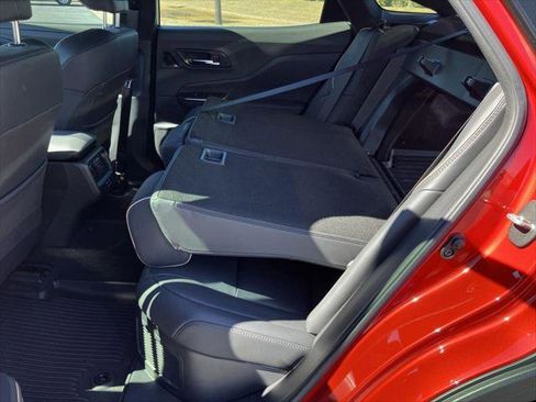 Certified 2023 Toyota Crown image 25