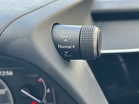 Certified 2024 Lexus UX 250h FWD image 37