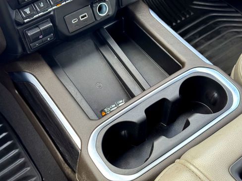 Used 2021 Chevrolet Silverado 2500 LTZ w/ LTZ Premium Texas Edition image 28