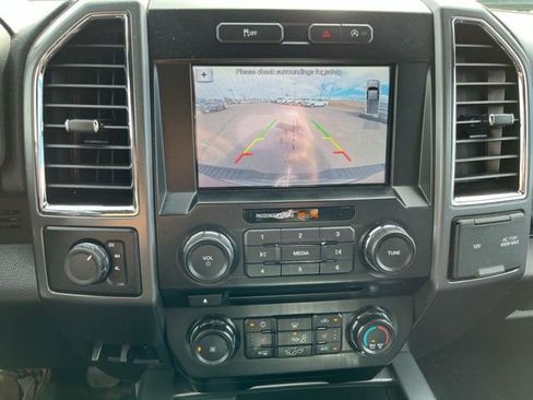 Used 2017 Ford F150 XLT w/ Equipment Group 302A Luxury image 30