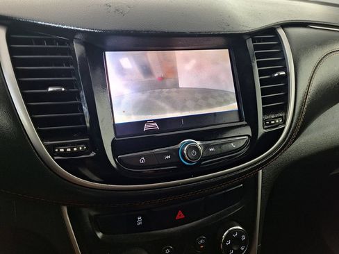 Used 2021 Chevrolet Trax LS w/ Tint and Cruise Package FWD image 19