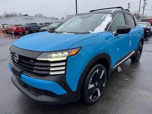 New 2026 Nissan Kicks SR w/ Cold Weather Package image 1