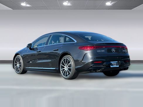 Certified 2023 Mercedes-Benz EQS 580 4MATIC Sedan image 3