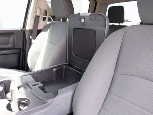 Used 2015 RAM 1500 ST w/ SXT Appearance Group AWD/4WD image 5