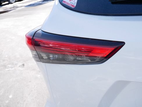 Certified 2020 Toyota Highlander Limited image 17