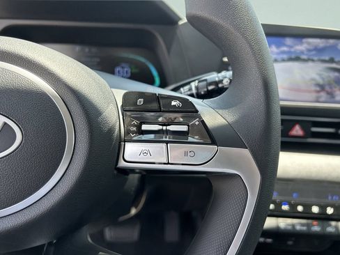 New 2026 Hyundai Elantra Hybrid FWD image 30