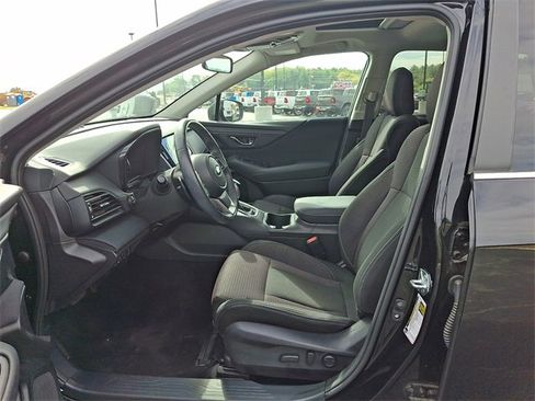 Used 2023 Subaru Outback Premium image 17