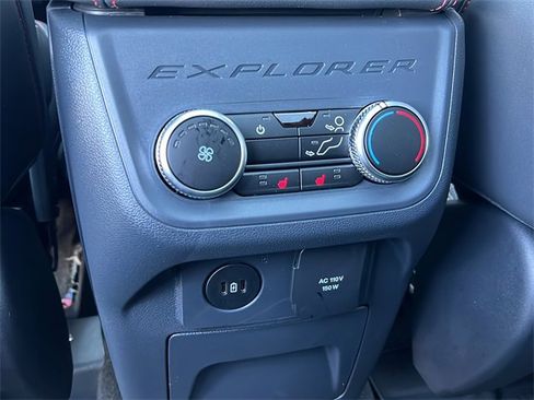 Used 2025 Ford Explorer ST w/ Sun And Sound Package image 12