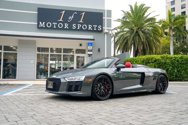 Used 2018 Audi R8 V10 AWD/4WD image 1