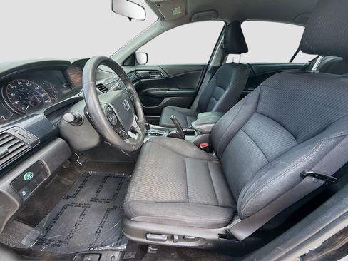 Used 2015 Honda Accord Sport image 16