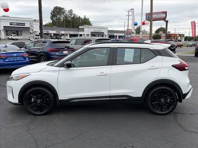 Used 2024 Nissan Kicks SR w/ SR Premium Package FWD image 7
