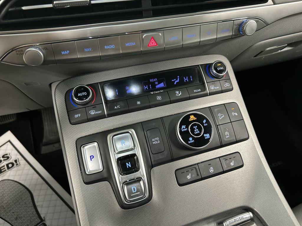 Used 2022 Hyundai Palisade SEL w/ Premium Package AWD/4WD image 17