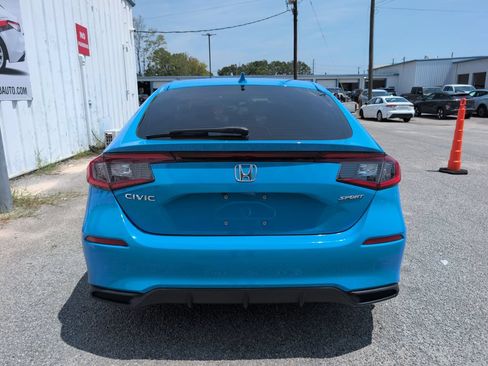 Used 2023 Honda Civic Sport image 7