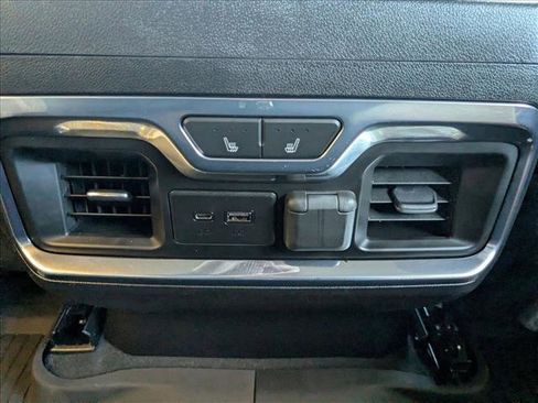 Used 2020 Chevrolet Silverado 2500 LTZ w/ LTZ Premium Package image 19