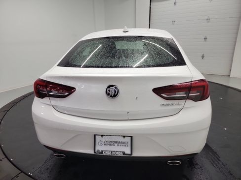 Used 2019 Buick Regal Preferred w/ Sights and Sounds Package FWD image 8