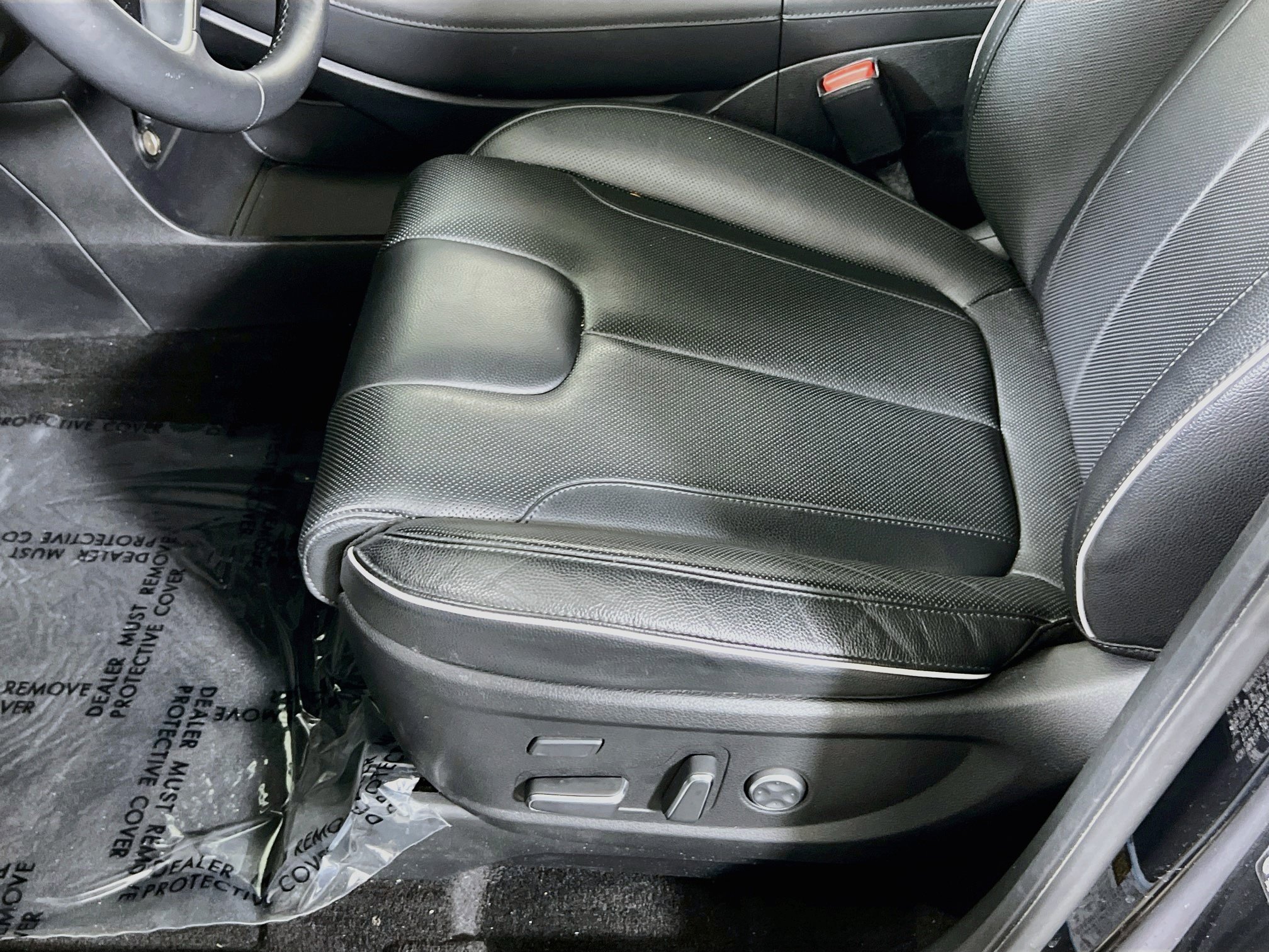 Used 2024 Hyundai Palisade Limited AWD/4WD image 19