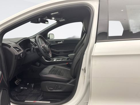 Used 2024 Ford Edge ST-Line image 11