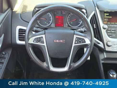 Used 2017 GMC Terrain SLE w/ Chrome Package AWD/4WD image 27