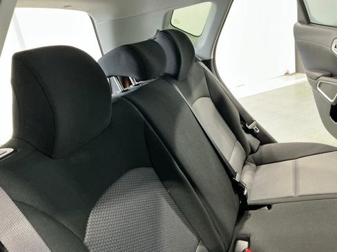 Used 2025 Kia Soul LX w/ LX Technology Package image 17