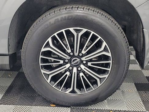Used 2025 Nissan Armada SL RWD image 10