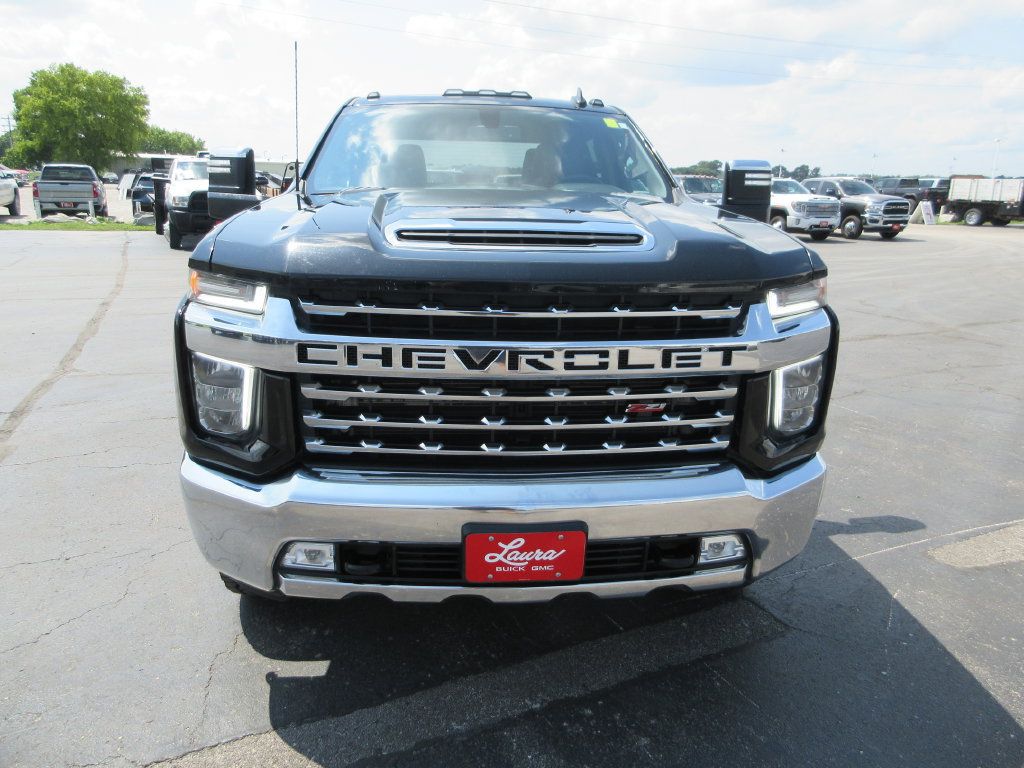 Used 2022 Chevrolet Silverado 2500 LTZ w/ Gooseneck/5TH Wheel Package AWD/4WD image 13