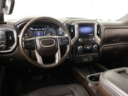 Used 2020 GMC Sierra 1500 Denali w/ Denali Ultimate Package AWD/4WD image 2