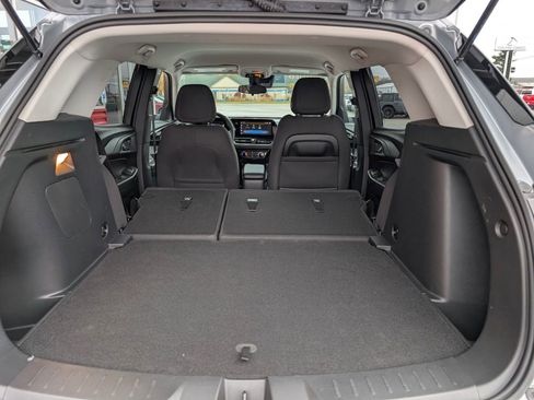 Used 2024 Chevrolet TrailBlazer LT w/ LT Cold Weather Package image 24