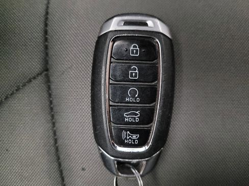 Used 2023 Hyundai Elantra SEL FWD image 32