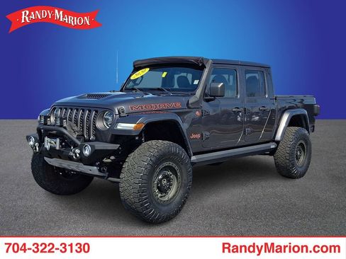 Used 2020 Jeep Gladiator Mojave image 1