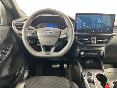Used 2023 Ford Escape ST-Line w/ Tech Pack #1 AWD/4WD image 15