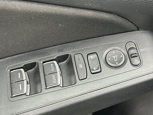 Used 2022 Honda Civic Sport image 11