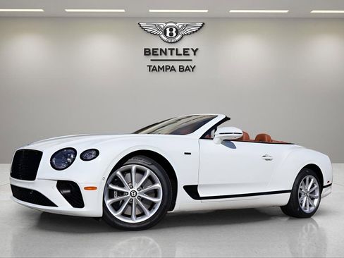 Used 2024 Bentley Continental GT image 7