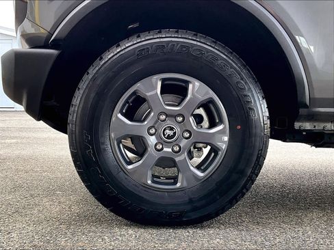 Used 2025 Ford Bronco Big Bend image 7